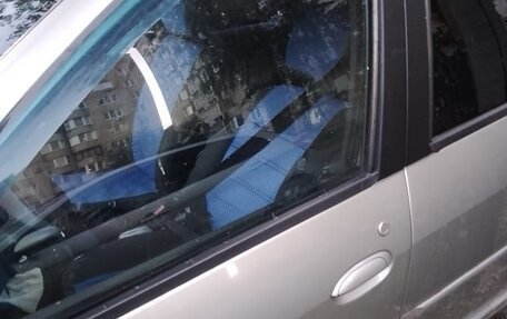 Renault Logan I, 2011 год, 350 000 рублей, 3 фотография