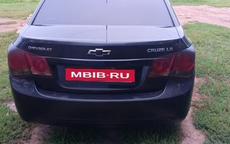 Chevrolet Cruze II, 2009 год, 370 000 рублей, 2 фотография