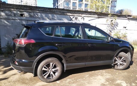 Toyota RAV4, 2017 год, 2 500 000 рублей, 6 фотография
