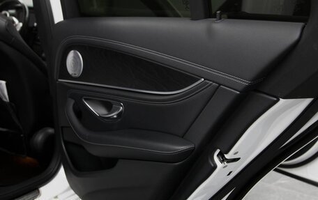 Mercedes-Benz E-Класс, 2021 год, 4 600 000 рублей, 12 фотография