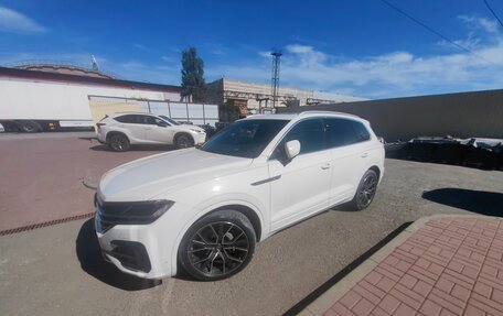 Volkswagen Touareg III, 2019 год, 6 000 000 рублей, 2 фотография