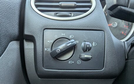 Ford Focus II рестайлинг, 2009 год, 440 000 рублей, 19 фотография