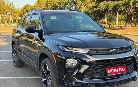 Chevrolet TrailBlazer, 2022 год, 2 000 000 рублей, 1 фотография