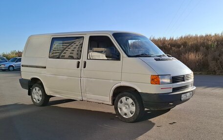 Volkswagen Transporter T4, 1992 год, 465 000 рублей, 2 фотография