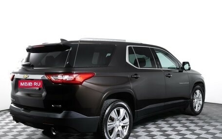 Chevrolet Traverse II, 2018 год, 3 149 000 рублей, 5 фотография