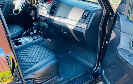 Mitsubishi Pajero IV, 2010 год, 1 750 000 рублей, 10 фотография