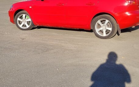 Mazda 3, 2005 год, 600 000 рублей, 2 фотография