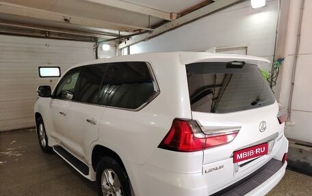 Lexus LX III, 2016 год, 7 500 000 рублей, 3 фотография
