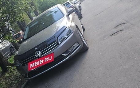 Volkswagen Passat B7, 2012 год, 1 199 000 рублей, 3 фотография