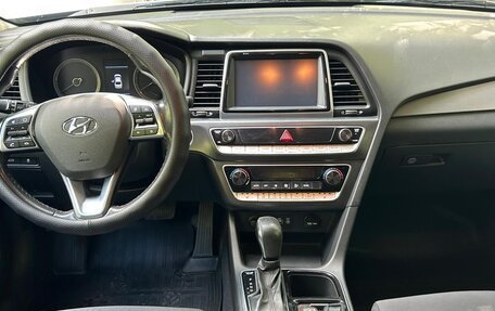 Hyundai Sonata VII, 2017 год, 1 450 000 рублей, 12 фотография