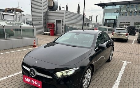 Mercedes-Benz A-Класс, 2020 год, 2 550 000 рублей, 4 фотография