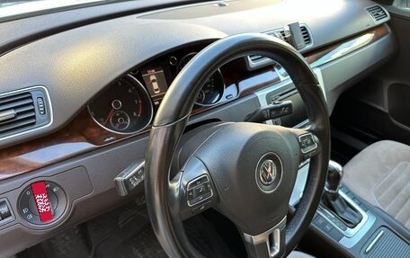 Volkswagen Passat B7, 2012 год, 1 290 000 рублей, 7 фотография