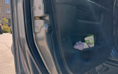 Honda CR-V II рестайлинг, 2005 год, 790 000 рублей, 13 фотография