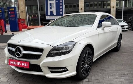 Mercedes-Benz CLS, 2013 год, 2 210 000 рублей, 1 фотография