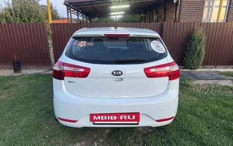KIA Rio III рестайлинг, 2013 год, 830 000 рублей, 4 фотография
