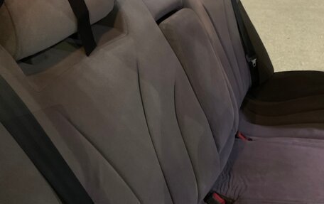 Mitsubishi Diamante II, 1999 год, 420 000 рублей, 35 фотография