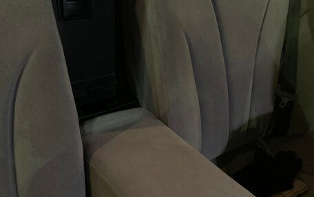 Mitsubishi Diamante II, 1999 год, 420 000 рублей, 34 фотография