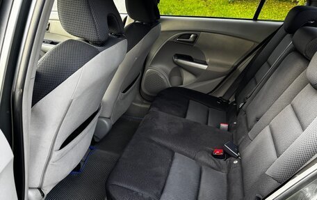 Honda Insight II рестайлинг, 2010 год, 830 000 рублей, 7 фотография