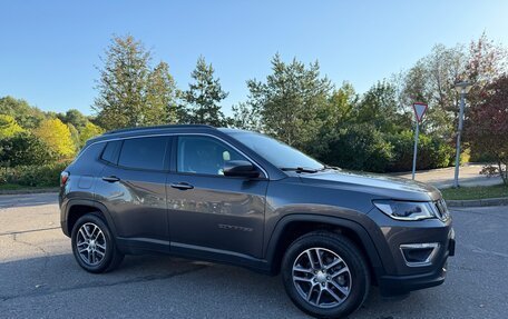 Jeep Compass II, 2020 год, 2 500 000 рублей, 5 фотография