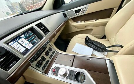 Jaguar XF I рестайлинг, 2014 год, 2 100 000 рублей, 6 фотография