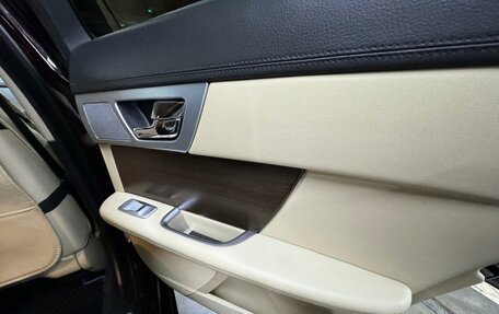 Jaguar XF I рестайлинг, 2014 год, 2 100 000 рублей, 11 фотография