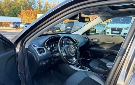 Jeep Compass II, 2020 год, 2 500 000 рублей, 16 фотография