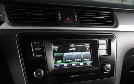 Skoda Rapid I, 2016 год, 899 000 рублей, 13 фотография