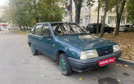 ИЖ 2126 «Ода», 2001 год, 90 000 рублей, 2 фотография