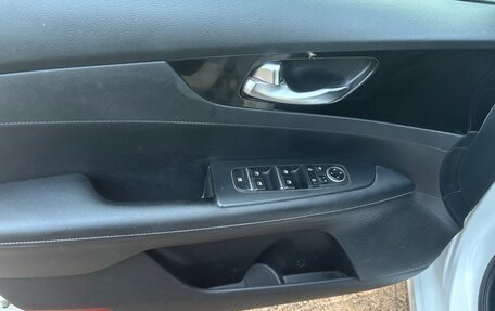 KIA Cerato IV, 2020 год, 1 490 000 рублей, 8 фотография