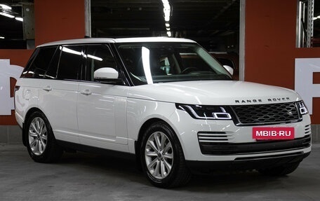 Land Rover Range Rover IV рестайлинг, 2018 год, 6 498 000 рублей, 3 фотография