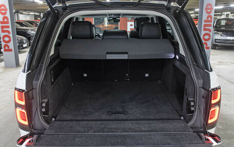 Land Rover Range Rover IV рестайлинг, 2018 год, 6 498 000 рублей, 10 фотография