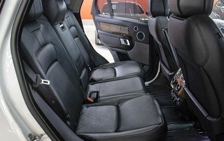 Land Rover Range Rover IV рестайлинг, 2018 год, 6 498 000 рублей, 12 фотография