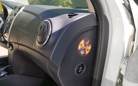 Renault Logan II, 2019 год, 860 000 рублей, 16 фотография