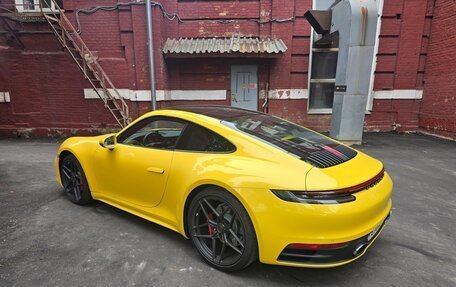 Porsche 911, 2021 год, 6 фотография