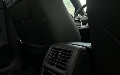 Volkswagen Golf VIII, 2021 год, 1 600 000 рублей, 19 фотография