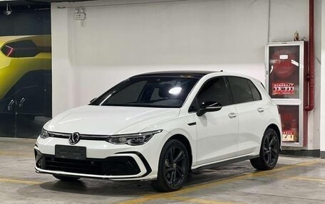 Volkswagen Golf VIII, 2021 год, 1 600 000 рублей, 1 фотография