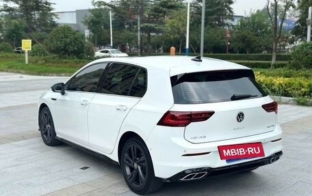 Volkswagen Golf VIII, 2021 год, 1 600 000 рублей, 4 фотография