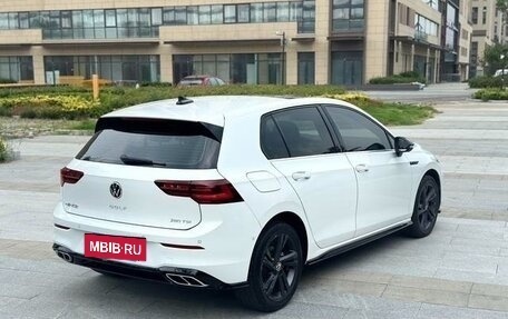 Volkswagen Golf VIII, 2021 год, 1 600 000 рублей, 5 фотография