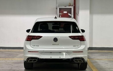 Volkswagen Golf VIII, 2021 год, 1 600 000 рублей, 6 фотография