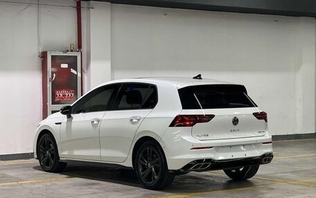 Volkswagen Golf VIII, 2021 год, 1 600 000 рублей, 4 фотография