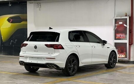 Volkswagen Golf VIII, 2021 год, 1 600 000 рублей, 5 фотография
