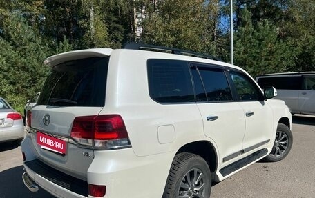 Toyota Land Cruiser 200, 2015 год, 5 999 999 рублей, 12 фотография