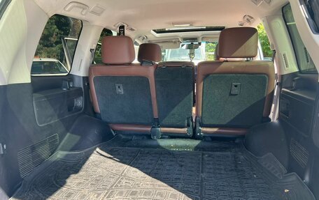 Toyota Land Cruiser 200, 2015 год, 5 999 999 рублей, 7 фотография