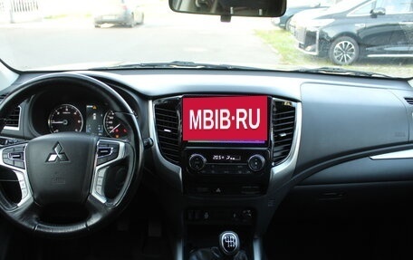 Mitsubishi Pajero Sport III рестайлинг, 2019 год, 2 654 000 рублей, 17 фотография