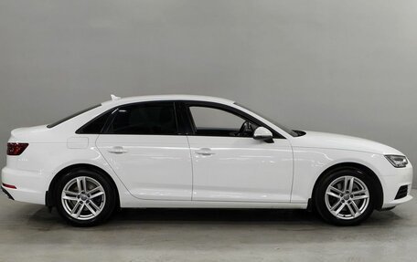 Audi A4, 2019 год, 2 728 000 рублей, 4 фотография