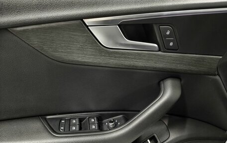 Audi A4, 2019 год, 2 728 000 рублей, 14 фотография