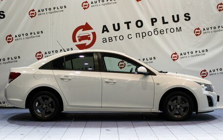 Chevrolet Cruze II, 2013 год, 949 000 рублей, 6 фотография