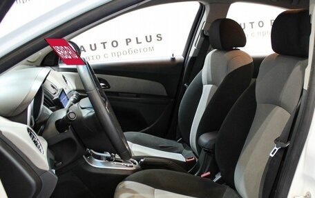 Chevrolet Cruze II, 2013 год, 949 000 рублей, 8 фотография