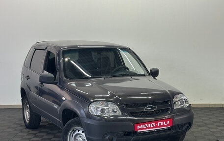 Chevrolet Niva I рестайлинг, 2013 год, 499 000 рублей, 3 фотография