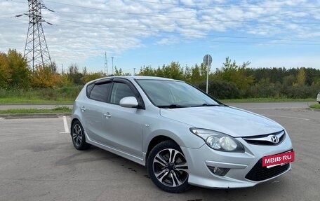 Hyundai i30 I, 2011 год, 720 000 рублей, 3 фотография